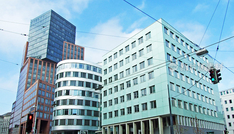 现代建筑和商业摩天大楼(Modern Architektur and business - wolkenkratzer, Wien) -维也纳，奥地利